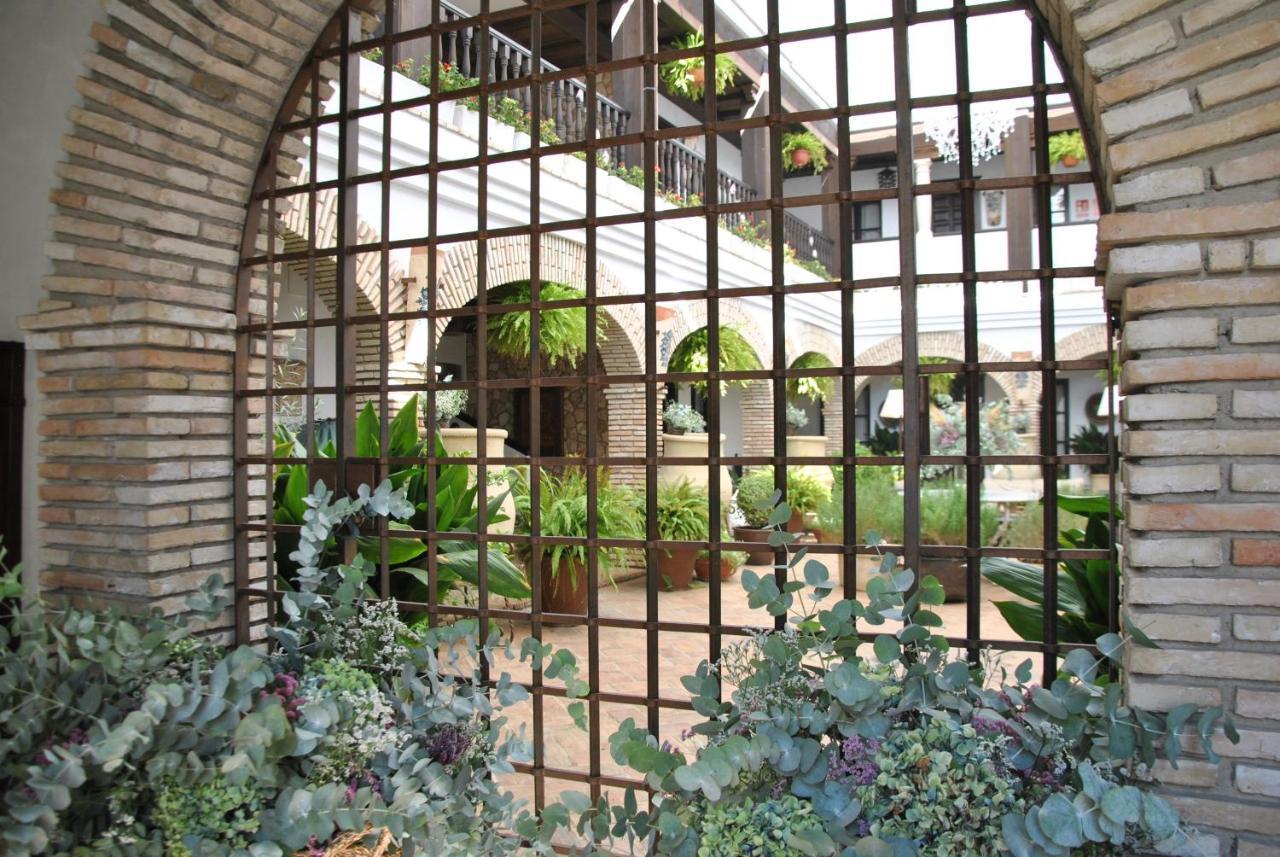 קורדובה Suites La Posada De Pilar מראה חיצוני תמונה